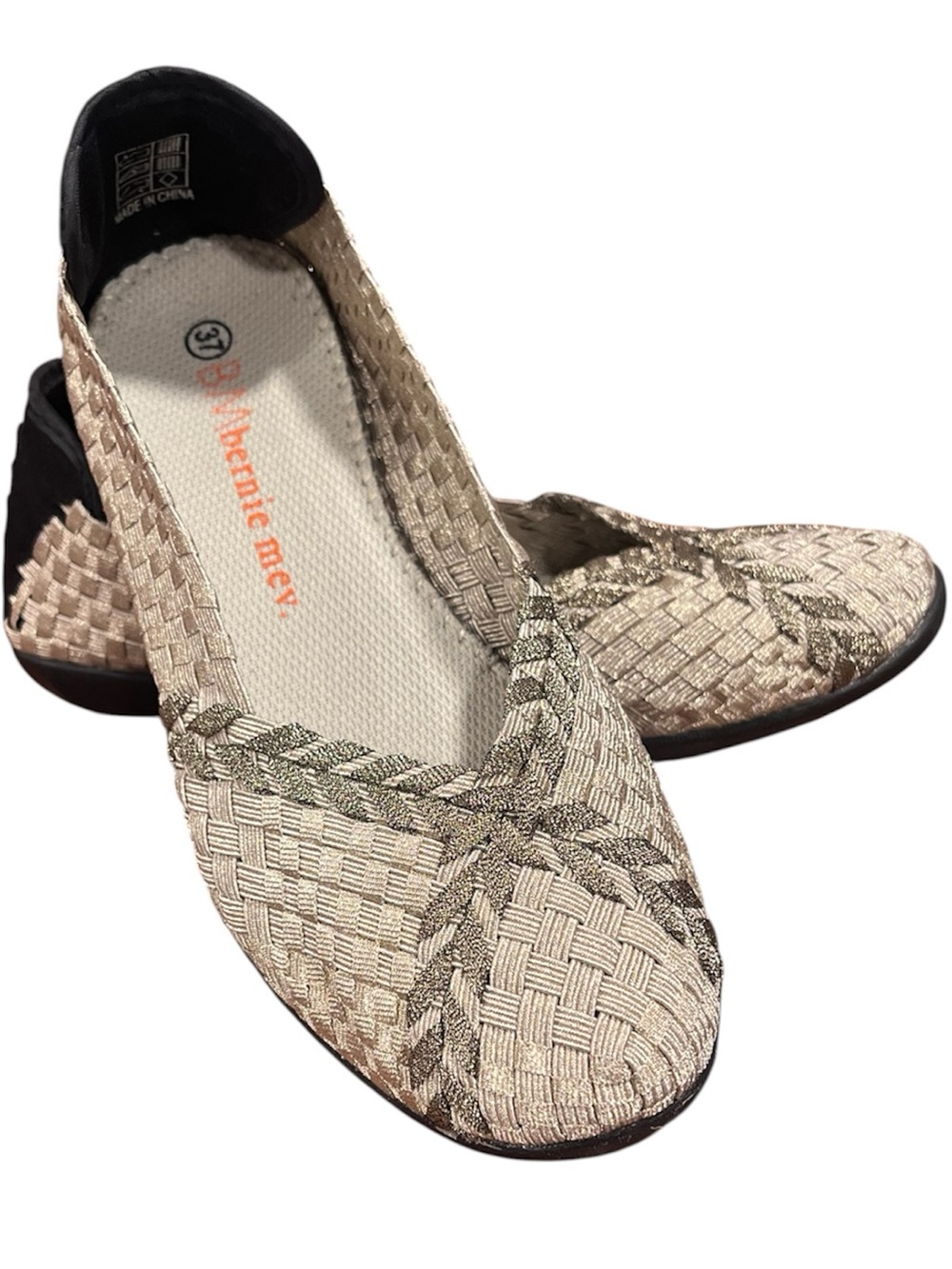 Bernie Mev Catwalk Woven Metallic Comfort Flats Beige Taupe Vegan EU 37 US 6